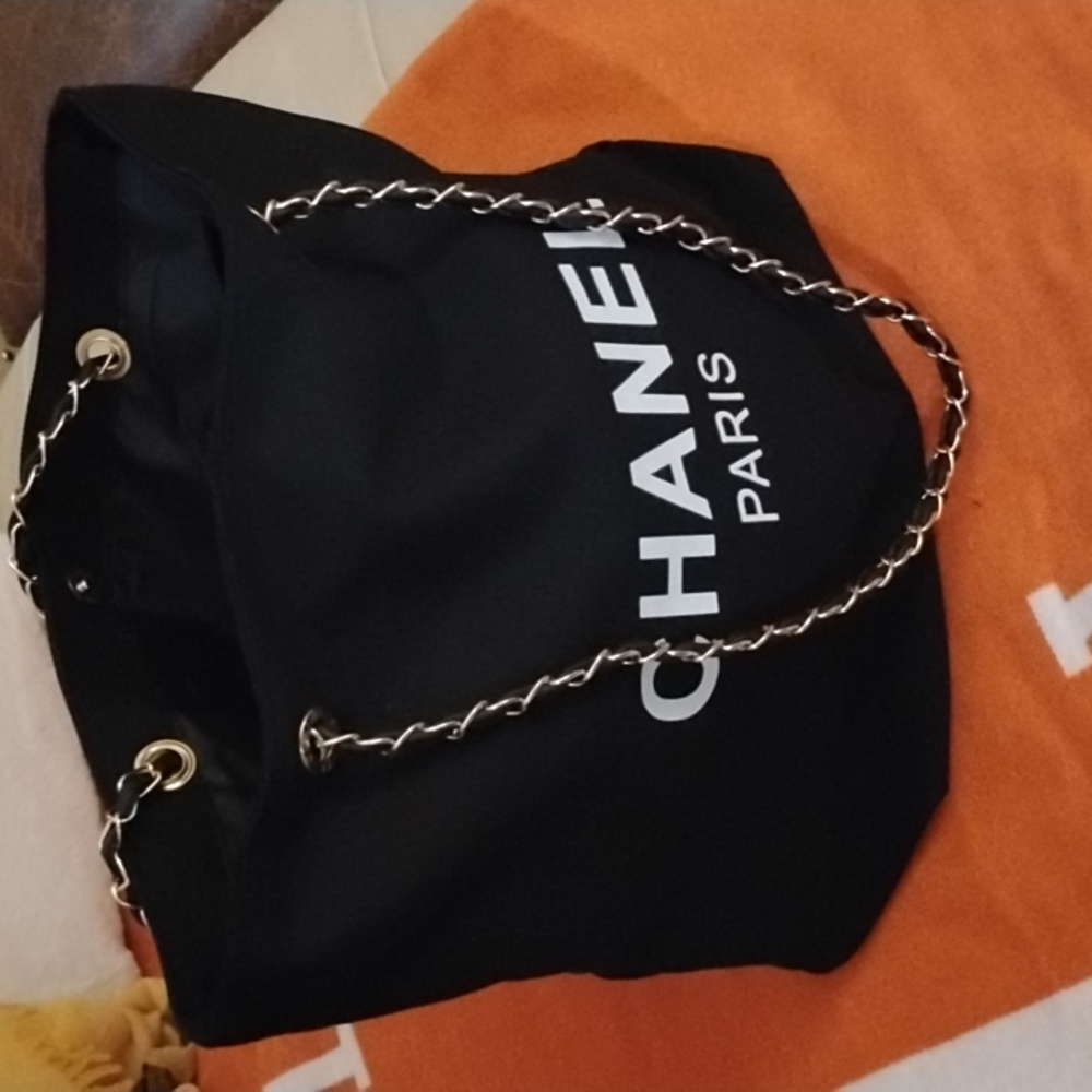 Chanel Black Tote with Gold Chain - Picture 2 of 3